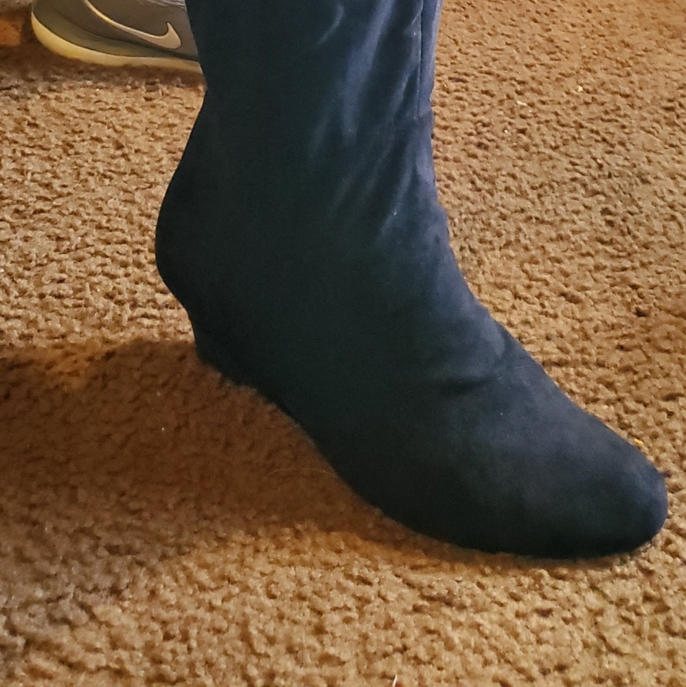Size 10 Plus Size knee boots - Picture 4 of 4